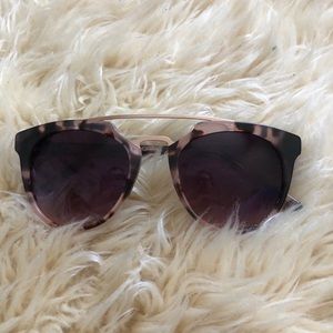 Brown Frame Sunglasses with Gold Detailing